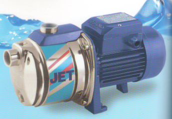 Самовсасывающий насос Pedrollo JCRm 1B &quot;JET&quot; Самовсасывающий насос Pedrollo JCRm 1B "JET"может перекачивать жидкости с присутствием в ней воздуха.
Мощность 0.48 кВт
Максимальная высота подъема  34 метров
Максимальная производительность 3.6 м3/ч.
Патрубки на входе и выходе 1дюйм
Насосы Pedrollo JCRm 1B "JET" изготовлены  из нержавеющей стали
Напряжение 220
Манометрическая высота всасывания до 9 метров​
